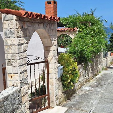 Kuca Za Odmor Skalina - Sea View Villa Splitska Buitenkant foto