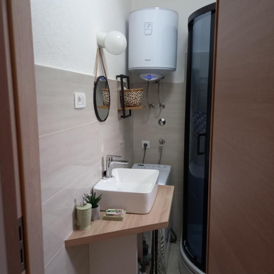 Kuca Za Odmor Skalina - Sea View Villa Splitska Buitenkant foto