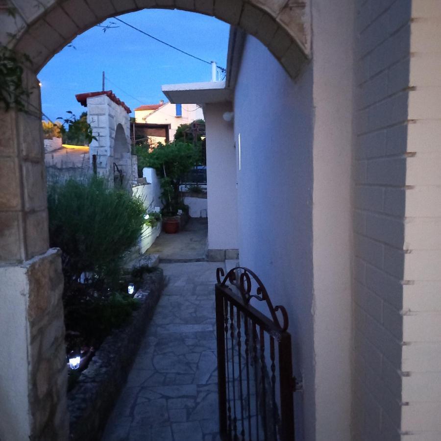 Kuca Za Odmor Skalina - Sea View Villa Splitska Buitenkant foto