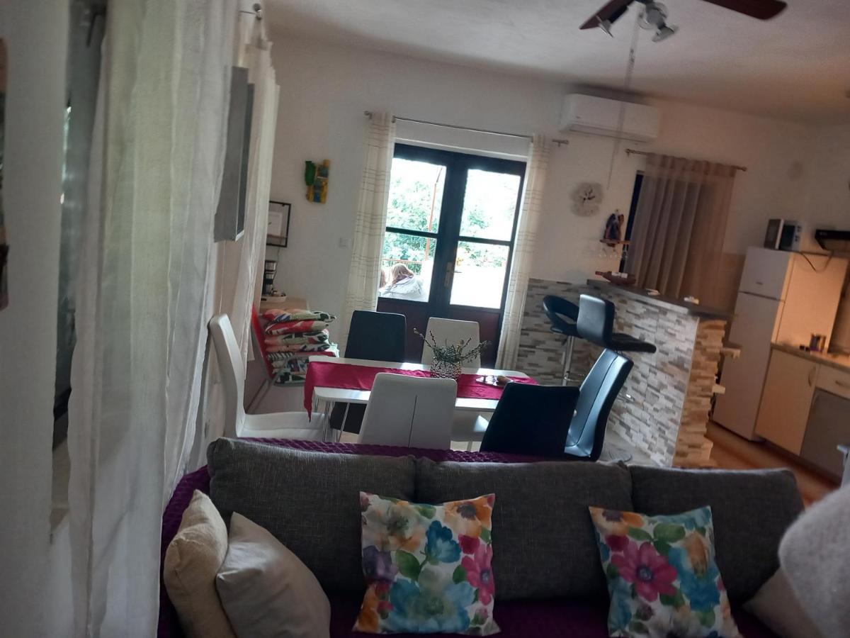 Kuca Za Odmor Skalina - Sea View Villa Splitska Buitenkant foto